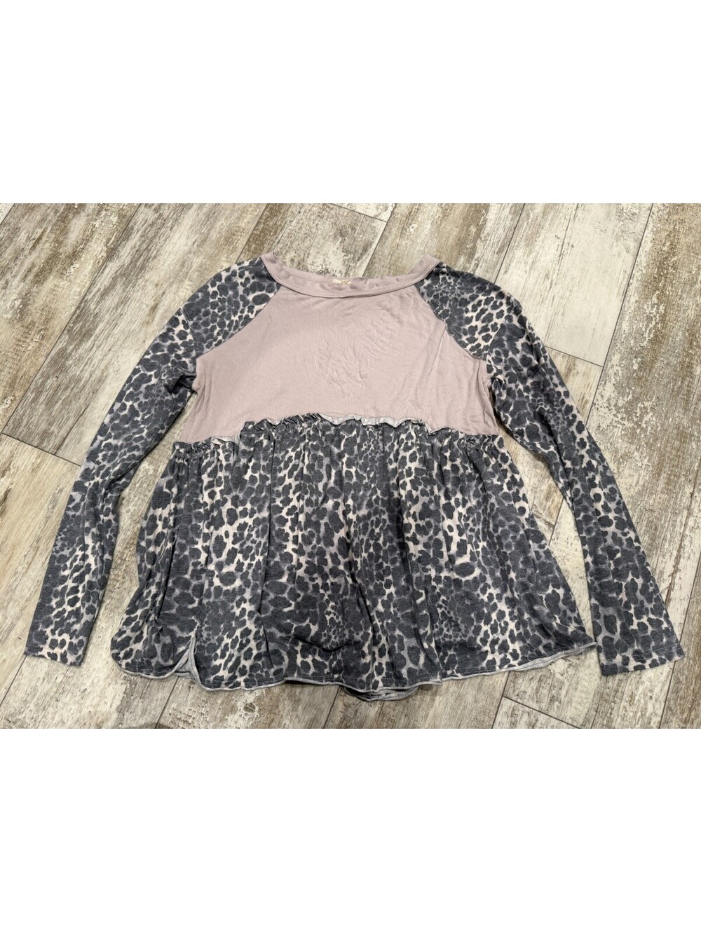 Easel Leopard Print Babydoll Top L Mauve Boho